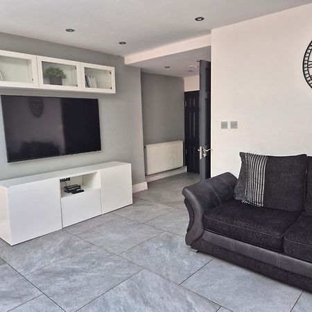 Cardiff City Centre House - Sleeps 6 מראה חיצוני תמונה