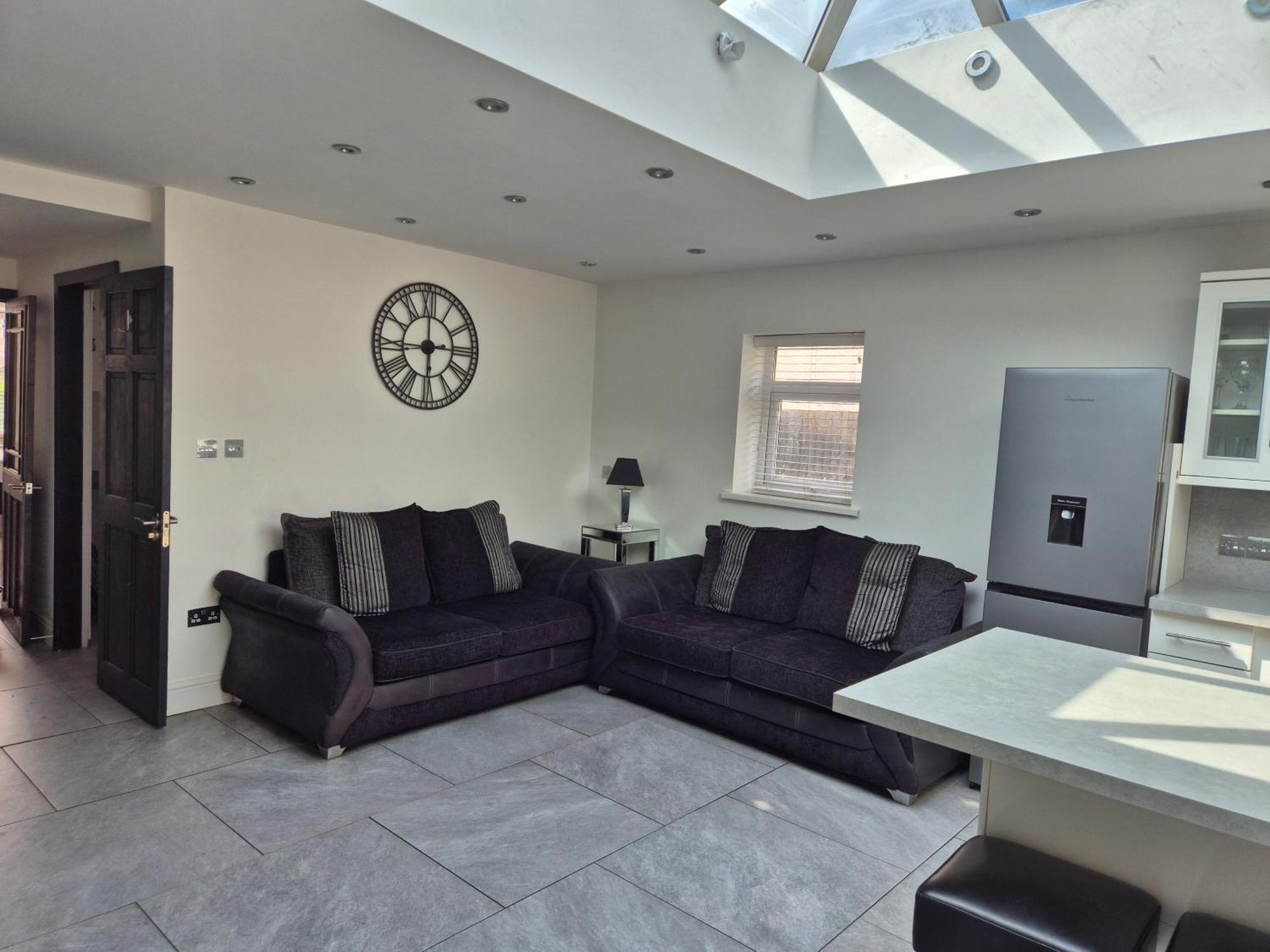 Cardiff City Centre House - Sleeps 6 מראה חיצוני תמונה
